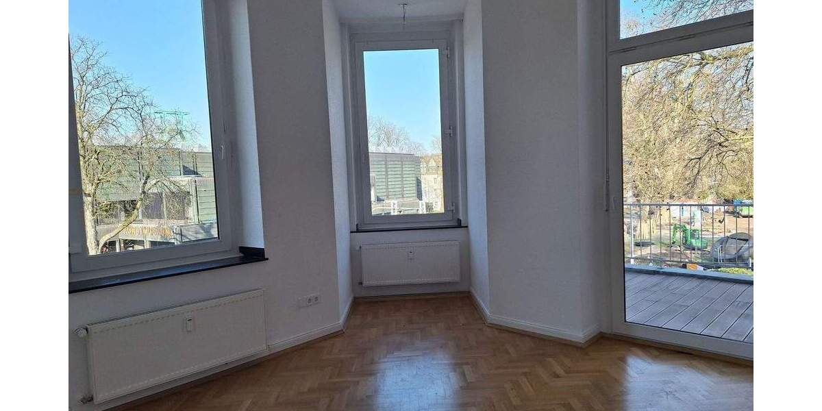 Etagenwohnung Bochum Ehrenfeld - 4 Zimmer, 166 m&sup2;, 1.530&euro; | Angebot:25665742