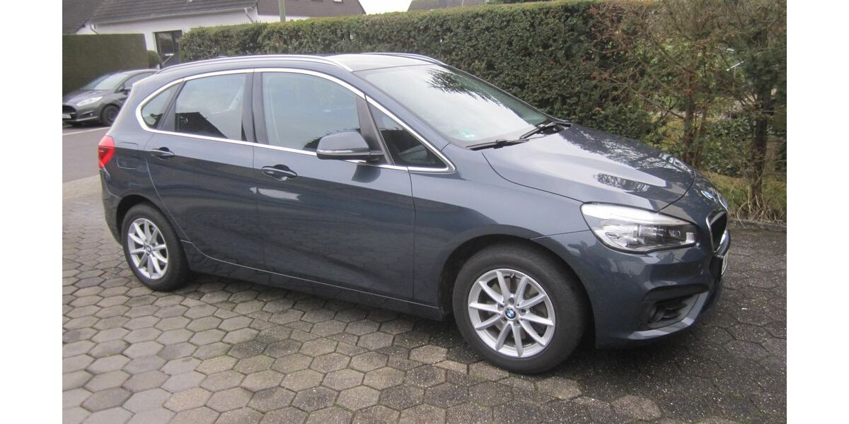 BMW 220 Active Tourer 55.000 km 16.800 &euro; Bergkamen 59192