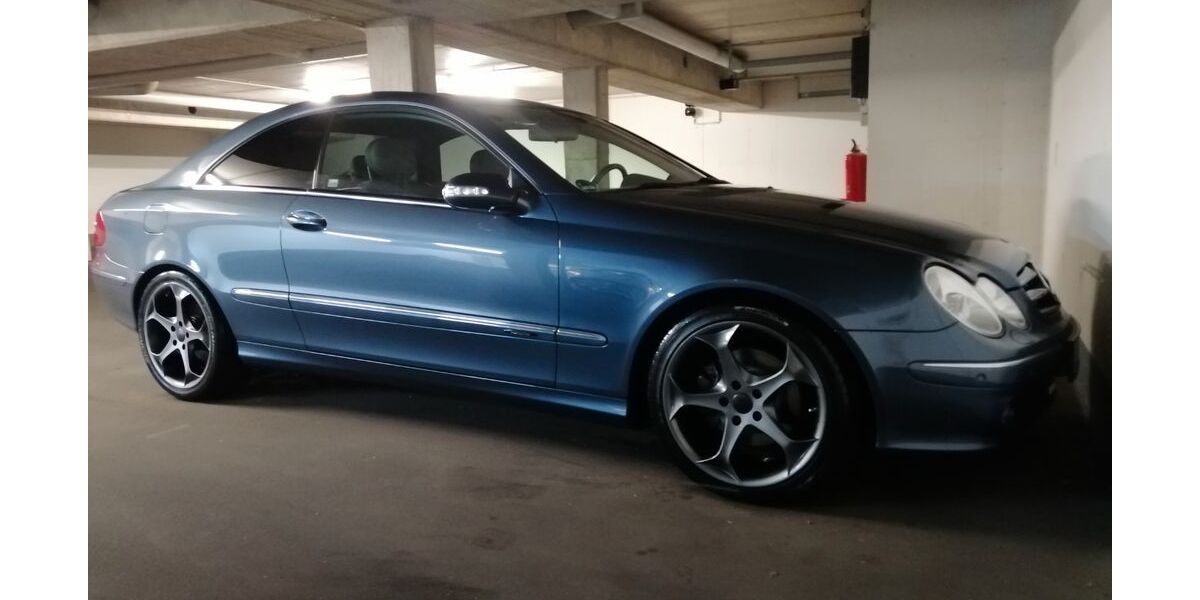 Mercedes-Benz CLK 320 290.000 km 8.990 &euro; Schwerte 58239