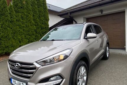 Hyundai TUCSON 113.800 km 12.100 &euro; Hagen 58099