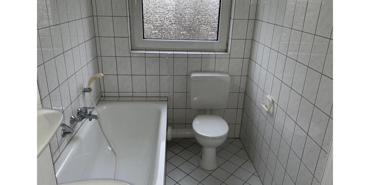 Erdgeschoßwohnung Bergkamen - 3.5 Zimmer, 64 m&sup2;, 479&euro; | Angebot:24690100