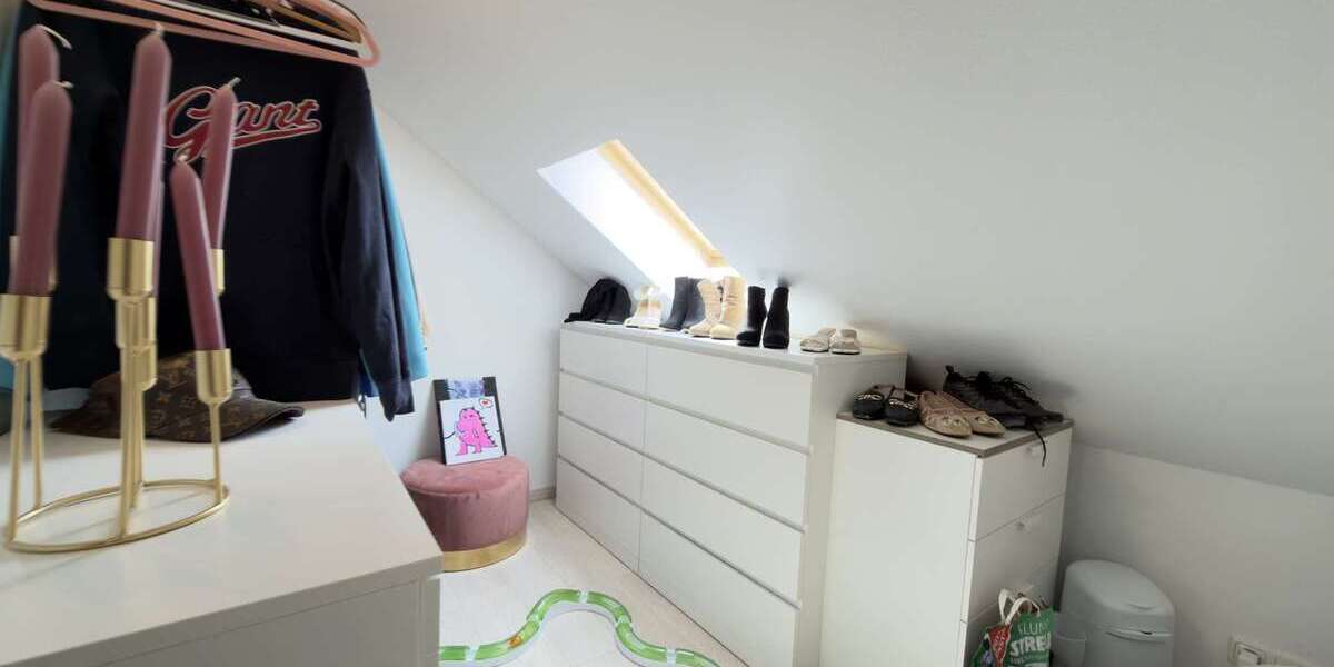 Modernisiertes Reihenhaus mit Wellnessbad, Gäste-WC, Keller & 248 m² Grundstück - Reihenmittelhaus Bönen | Angebot:27671909