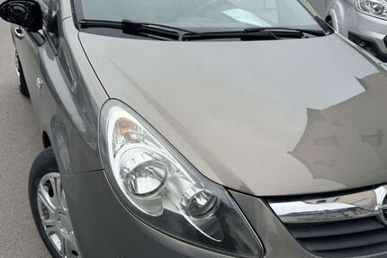 Opel Corsa 98.000 km 4.499 &euro; Dortmund 44388