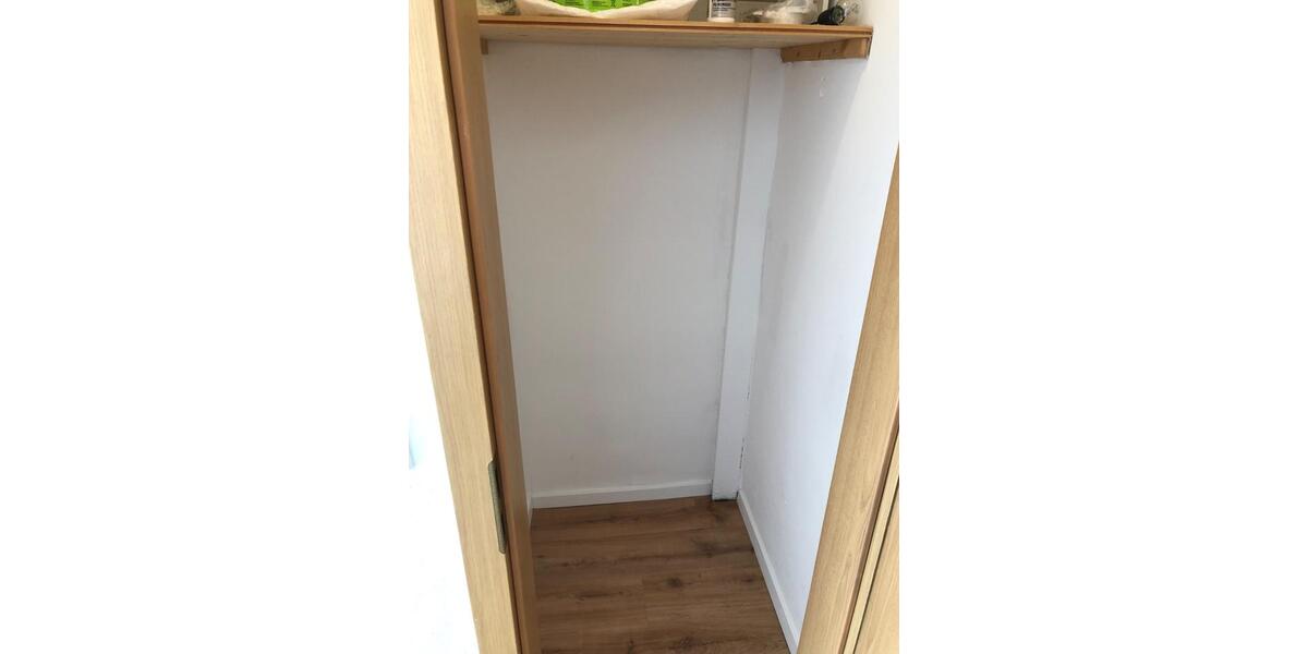 Dachgeschoßwohnung Bochum Altenbochum - 1 Zimmer, 25 m&sup2;, 430&euro; | Angebot:25239007