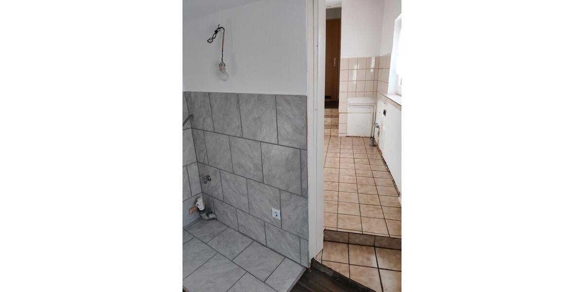 Erdgeschoßwohnung Schwerte - 3 Zimmer, 64 m&sup2;, 500&euro; | Angebot:27601187