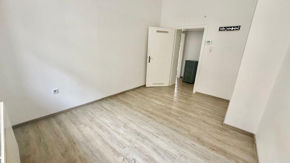 Erdgeschoßwohnung Dortmund Innenstadt Nord - 3 Zimmer, 80 m&sup2;, 900&euro; | Angebot:25948935