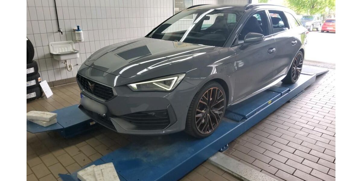Cupra Leon 68.251 km 26.450 &euro; Hagen 58091
