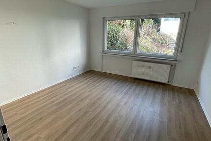 Wohnung Hattingen - 3 Zimmer, 71 m&sup2;, 500&euro; | Angebot:25924177