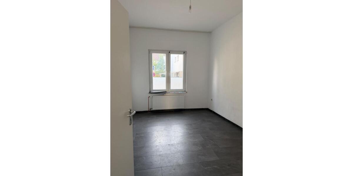 Erdgeschoßwohnung Schwerte - 3 Zimmer, 75 m&sup2;, 800&euro; | Angebot:27596208