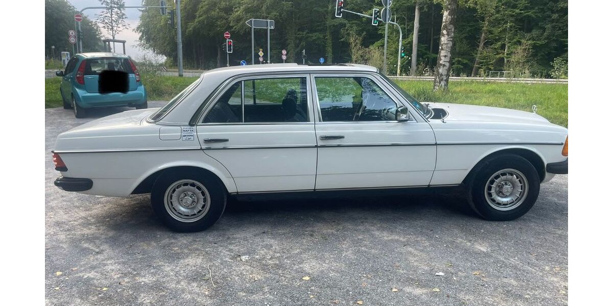 Mercedes-Benz 200 231.000 km 7.399 &euro; Dortmund 44229