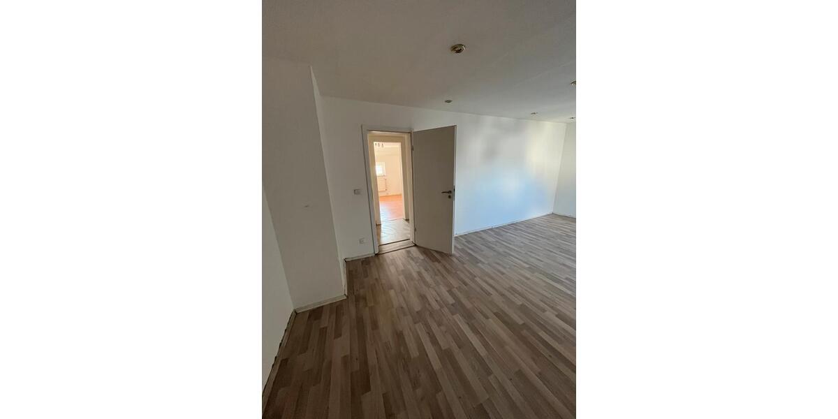 Dachgeschoßwohnung Hagen Hagen-Mitte - 3.5 Zimmer, 85 m&sup2;, 790&euro; | Angebot:26021728