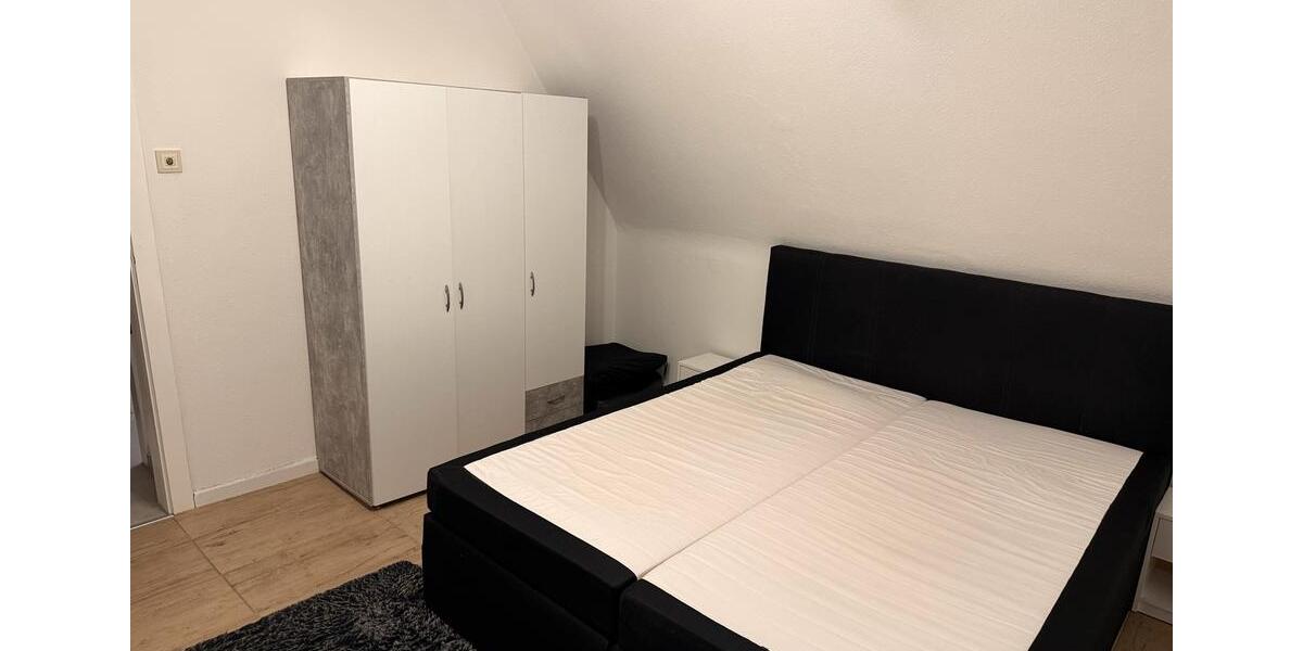 Dachgeschoßwohnung Schwelm - 2 Zimmer, 45 m&sup2;, 110.000&euro; | Angebot:26632693