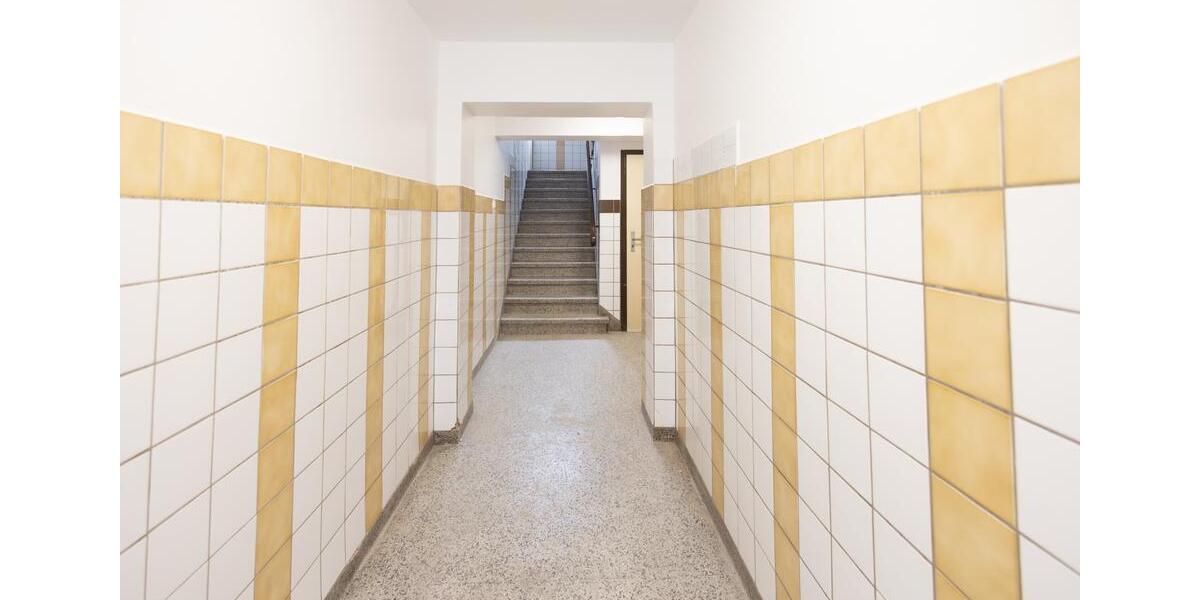 Etagenwohnung Bochum - 3 Zimmer, 80 m&sup2;, 1.100&euro; | Angebot:24930520