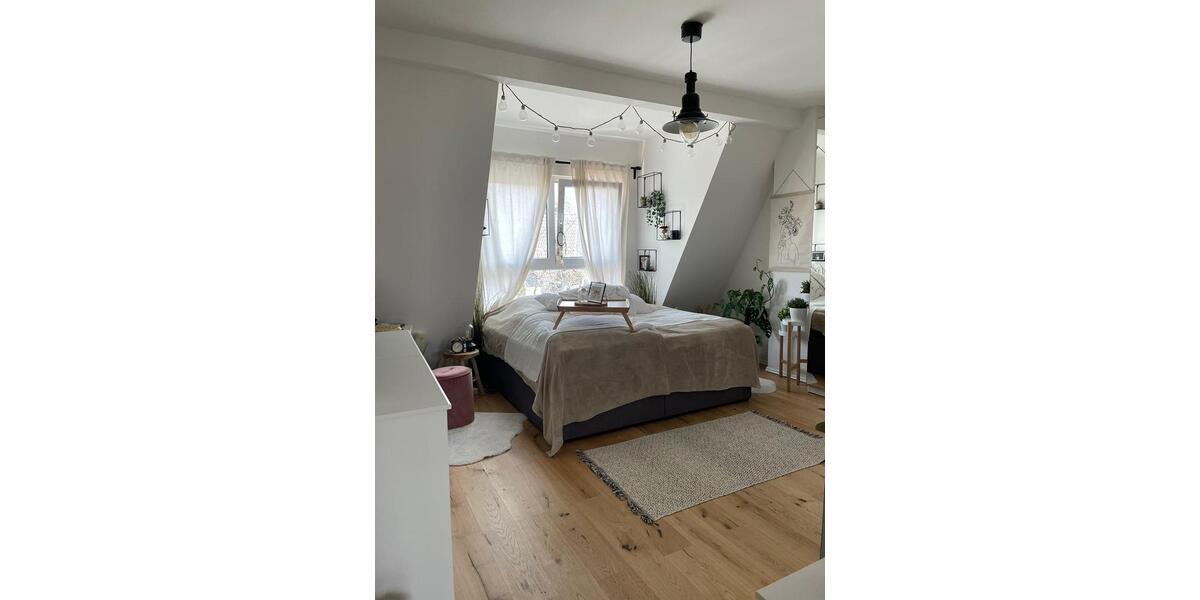 Dachgeschoßwohnung Hagen Hagen-Nord - 2 Zimmer, 60 m&sup2;, 699&euro; | Angebot:26180123