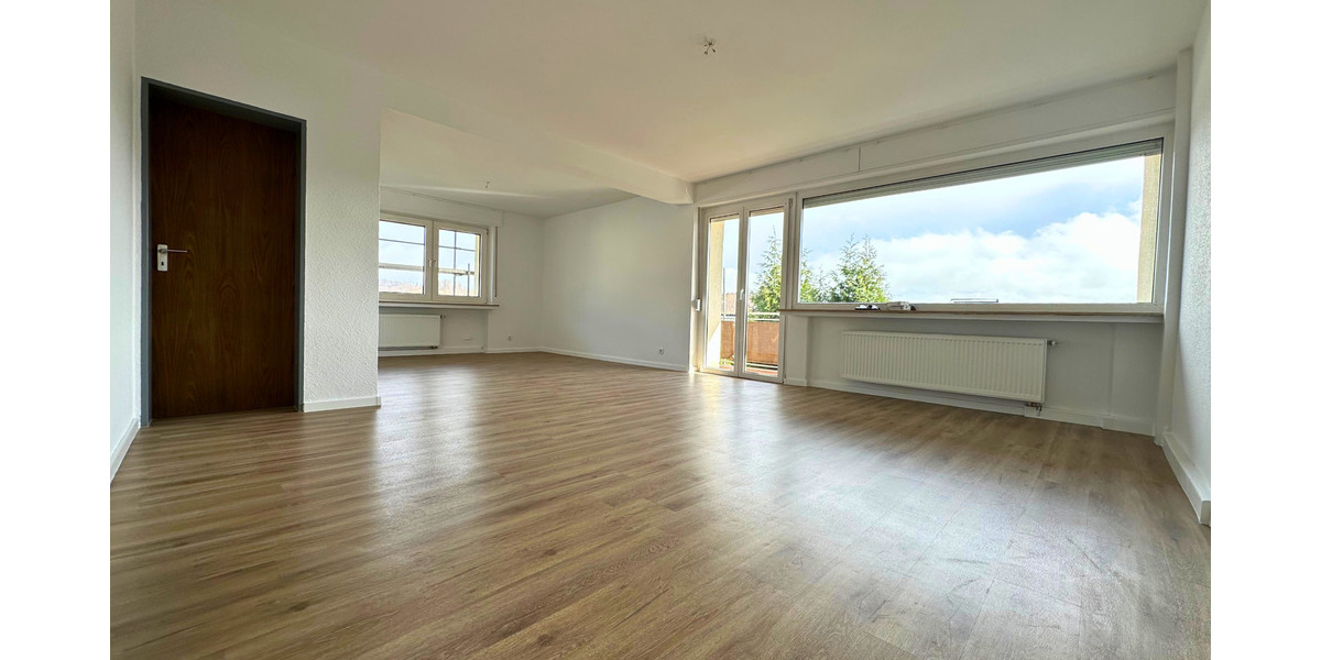 Etagenwohnung Balve - 3 Zimmer, 86 m&sup2;, 750&euro; | Angebot:26018017