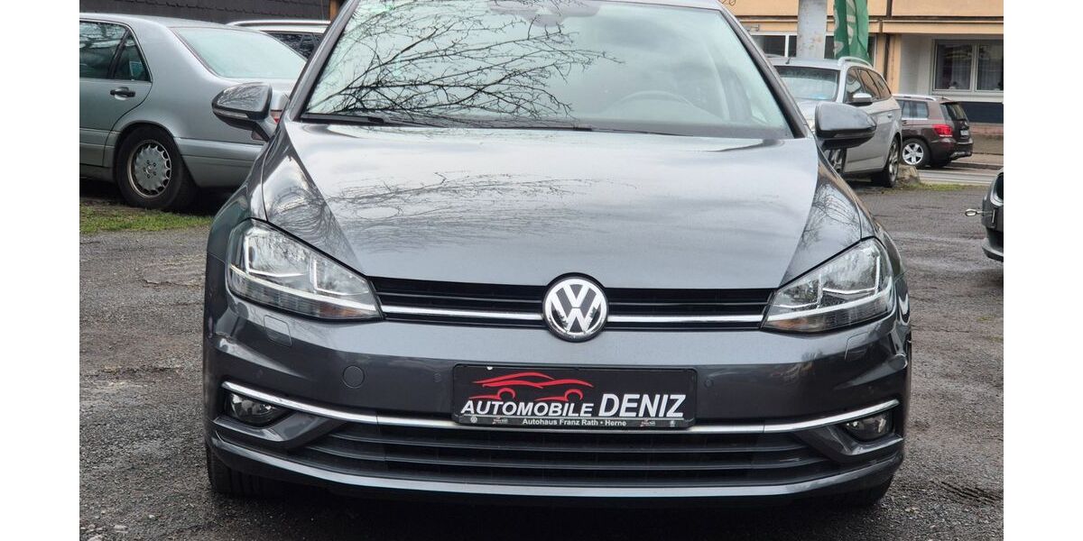VW Golf 228.687 km 11.399 &euro; Lünen 44532