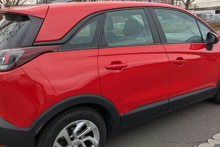 Opel Crossland (X) 129.000 km 8.900 &euro; Dortmund 44329