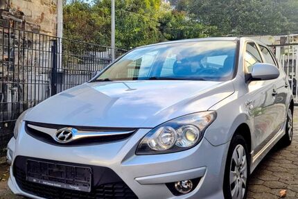 Hyundai i30 200.641 km 2.750 &euro; Bochum 44793