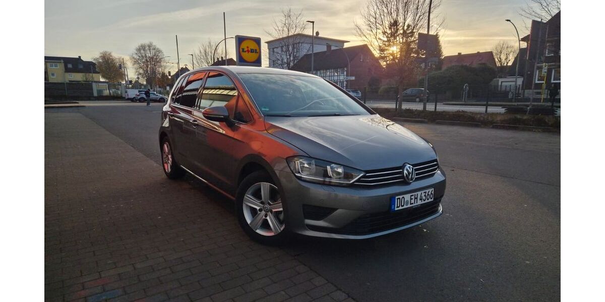 VW Golf Sportsvan 94.130 km 12.750 &euro; Dortmund 44359