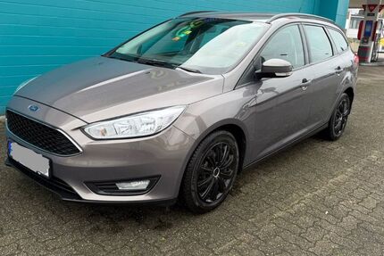 Ford Focus 170.000 km 2.390 &euro; Schwelm 58332