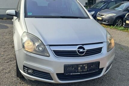 Opel Zafira 129.696 km 2.296 &euro; Dortmund 44309