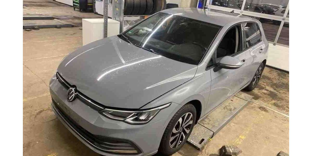 VW Golf Active 1.5 TSI DSG NAVI KAMERA ACC ALU APS SI 137.121 km 17.488 &euro; Bergkamen 59192