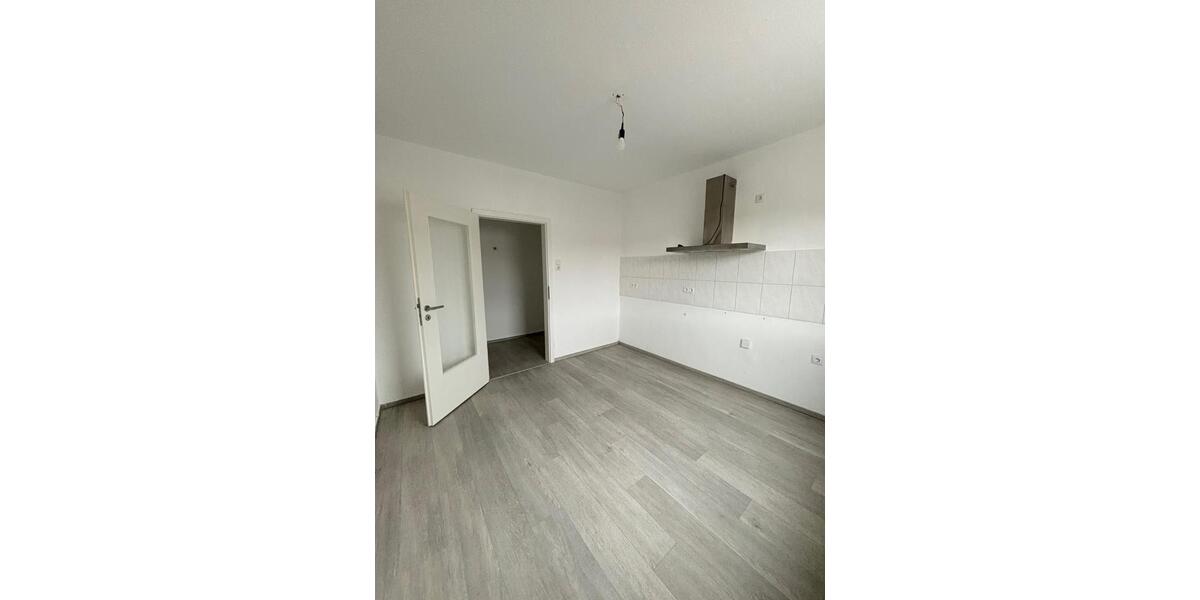Etagenwohnung Hagen - 2 Zimmer, 63 m&sup2;, 590&euro; | Angebot:25933957