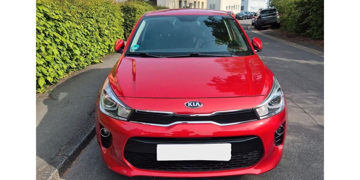 Kia Rio 62.000 km 11.000 &euro; Lüdenscheid 58515