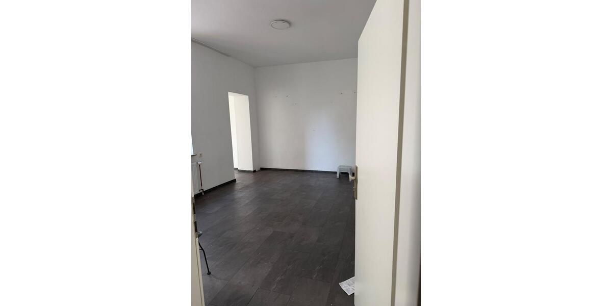 Erdgeschoßwohnung Schwerte - 3 Zimmer, 75 m&sup2;, 800&euro; | Angebot:27596208