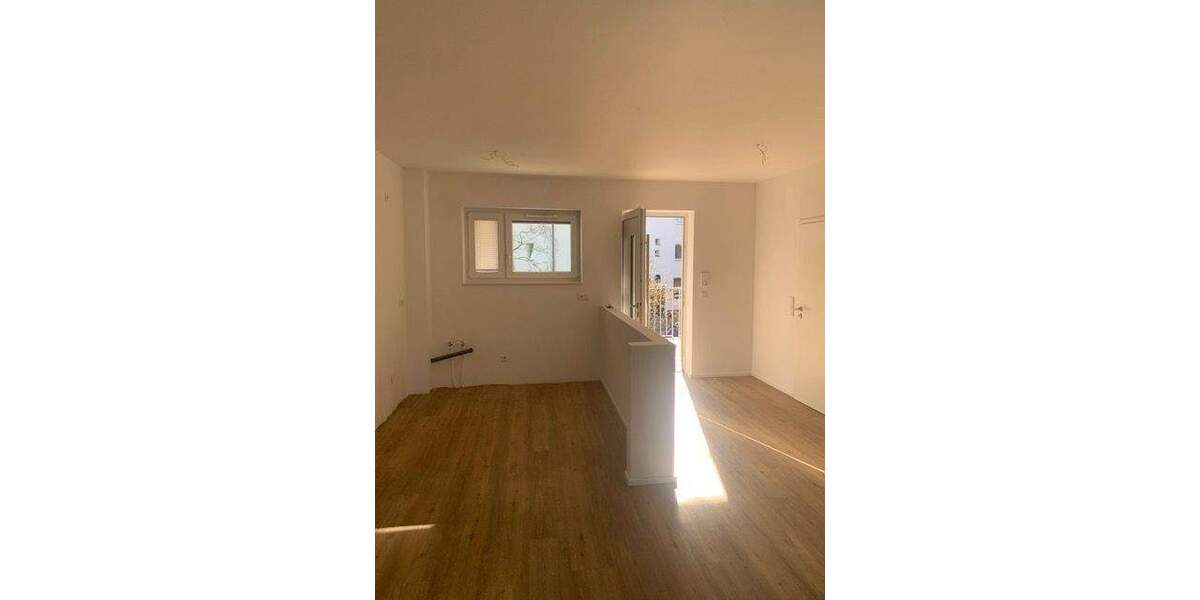 Etagenwohnung Bochum Hordel - 2 Zimmer, 61 m&sup2;, 790&euro; | Angebot:25796585