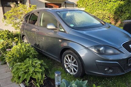 Seat Altea 244.000 km 3.300 &euro; Dortmund 44328