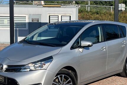 Toyota Verso 118.223 km 6.700 &euro; Menden (Sauerland) 58706