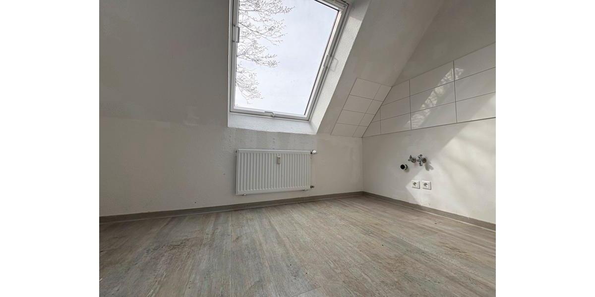 Dachgeschoßwohnung Dortmund Mengede - 2.5 Zimmer, 54 m&sup2;, 445&euro; | Angebot:24776655