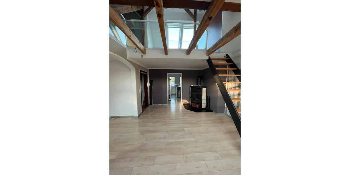 Dachgeschoßwohnung Hagen Hagen-Mitte - 5 Zimmer, 116 m&sup2;, 229.000&euro; | Angebot:27533521