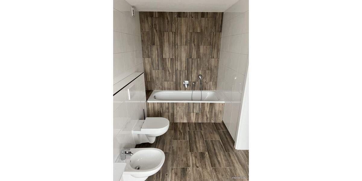 Etagenwohnung Herdecke - 2 Zimmer, 77 m&sup2;, 1.050&euro; | Angebot:25675682