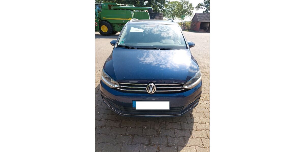VW Touran 124.000 km 13.400 &euro; Fröndenberg 58730