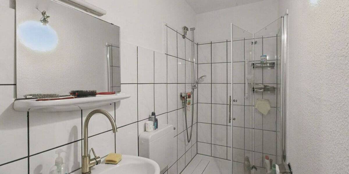 Mehrfamilienhaus, Wohnhaus Hamm Herringen - 4 Zimmer, 219.000&euro; | Angebot:26000576