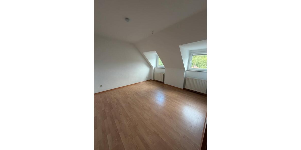Dachgeschoßwohnung Hagen Hagen-Mitte - 2 Zimmer, 39 m&sup2;, 450&euro; | Angebot:26671695