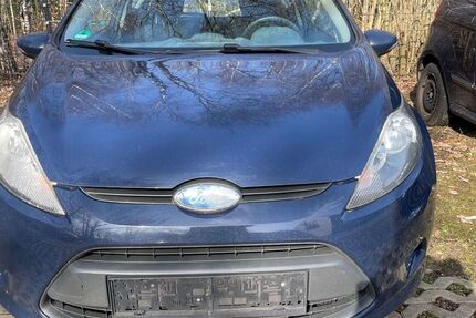 Ford Fiesta 195.000 km 1.898 &euro; Lüdenscheid 58509
