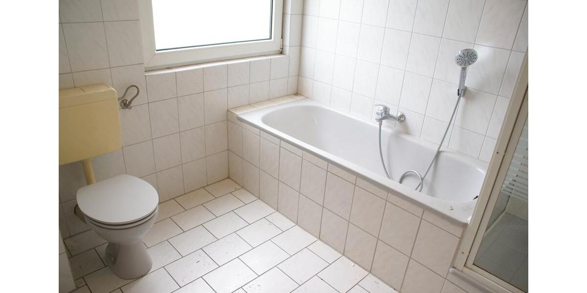 Dachgeschoßwohnung Dortmund Huckarde - 2 Zimmer, 60 m&sup2;, 600&euro; | Angebot:27604475