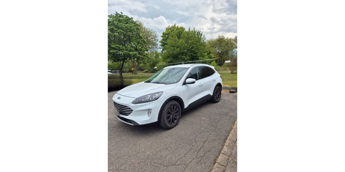 Ford Kuga 58.000 km 18.500 &euro; Hattingen 45529