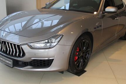Maserati Ghibli 13.500 km 42.450 &euro; Schwerte 58239
