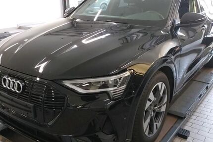 Audi e-tron 32.081 km 30.910 &euro; Hagen 58091