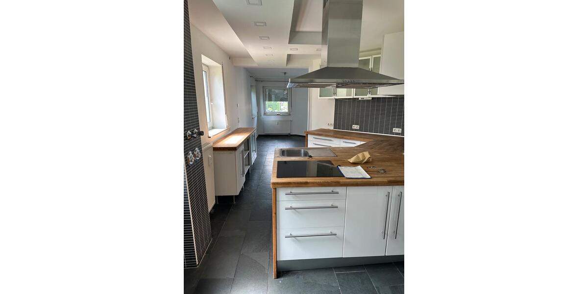 Einfamilienhaus Bochum Bochum-Südwest - 6.5 Zimmer, 200 m&sup2;, 1.952&euro; | Angebot:27615731