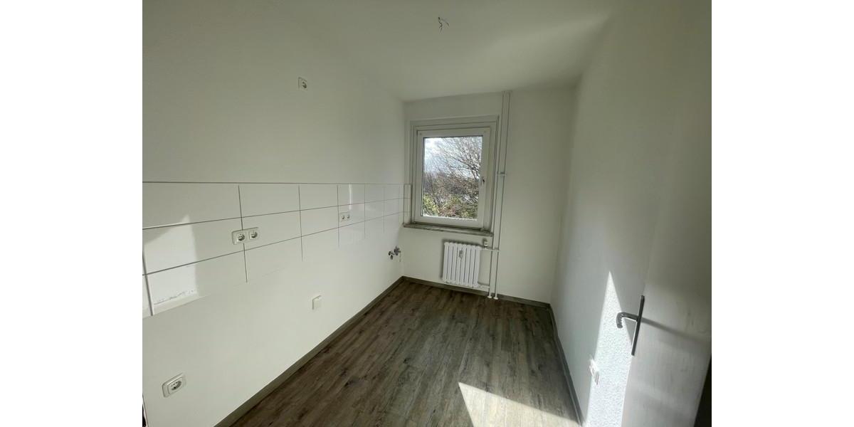 Etagenwohnung Bochum Bochum-Mitte - 3 Zimmer, 52 m&sup2;, 480&euro; | Angebot:25770299