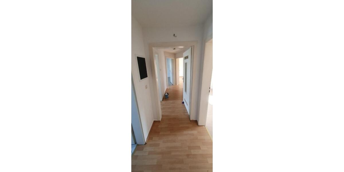 Dachgeschoßwohnung Witten - 4 Zimmer, 62 m&sup2;, 400&euro; | Angebot:25919995