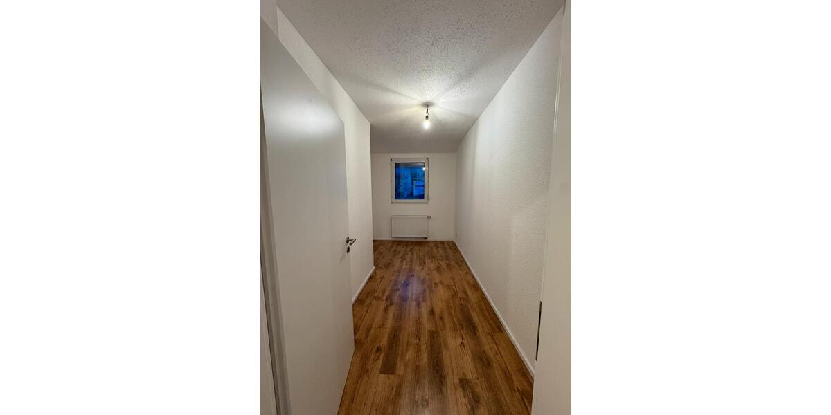 Dachgeschoßwohnung Ennepetal - 3 Zimmer, 56 m&sup2;, 670&euro; | Angebot:25278441