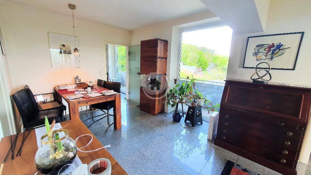 Etagenwohnung Hagen Hohenlimburg - 3 Zimmer, 110 m&sup2;, 880&euro; | Angebot:26388727