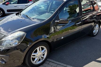 Renault Clio 84.900 km 3.599 &euro; Lüdenscheid 58515