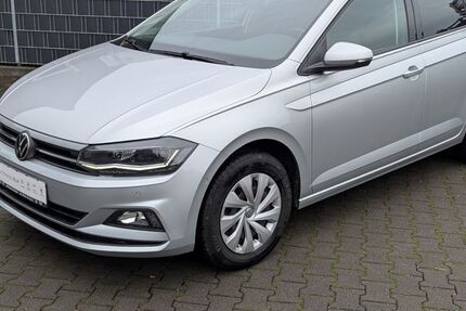 VW Polo 82.609 km 17.490 &euro; Selm 59379